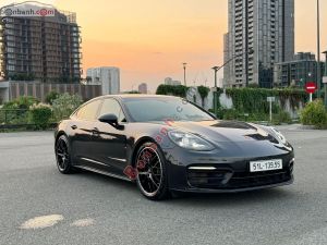 Xe Porsche Panamera 3.0 V6 2020