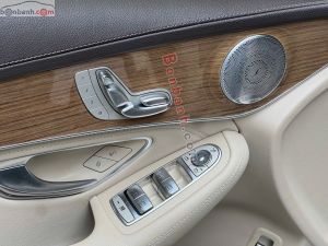 Xe Mercedes Benz GLC 250 4Matic 2019