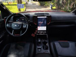 Xe Ford Ranger Raptor 2.0L 4x4 AT 2024