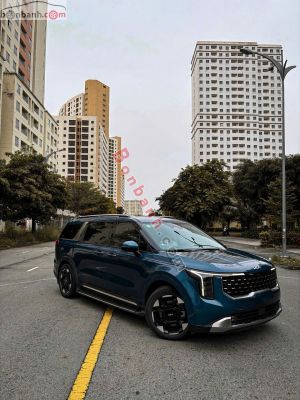 Xe Kia Carnival Signature 2.2D 2024