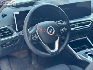 Xe BMW 3 Series 320i Sport Line 2024