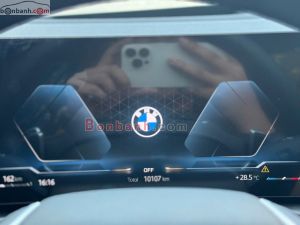 Xe BMW 3 Series 320i Sport Line 2024