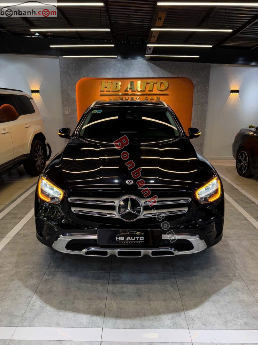 Mercedes Benz GLC 200 2021