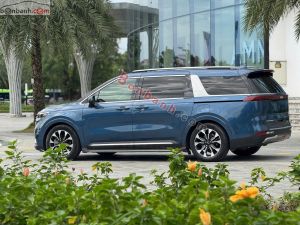 Xe Kia Carnival Signature 2.2D 2022