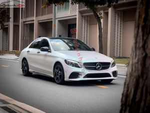Xe Mercedes Benz C class C300 AMG 2019